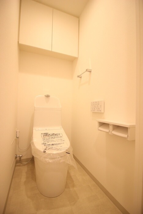 物件内観写真13　(トイレ)