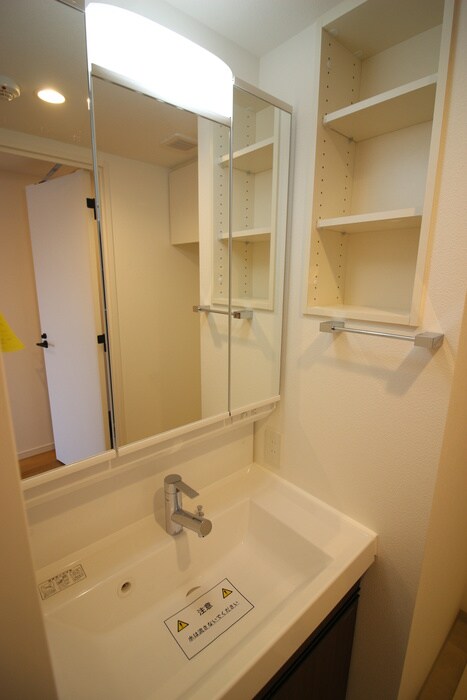 物件内観写真14　(洗面)