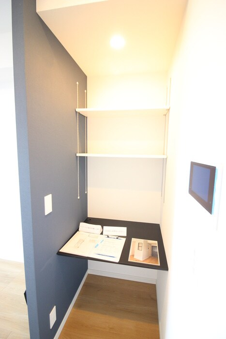 物件内観写真17　(内観写真)