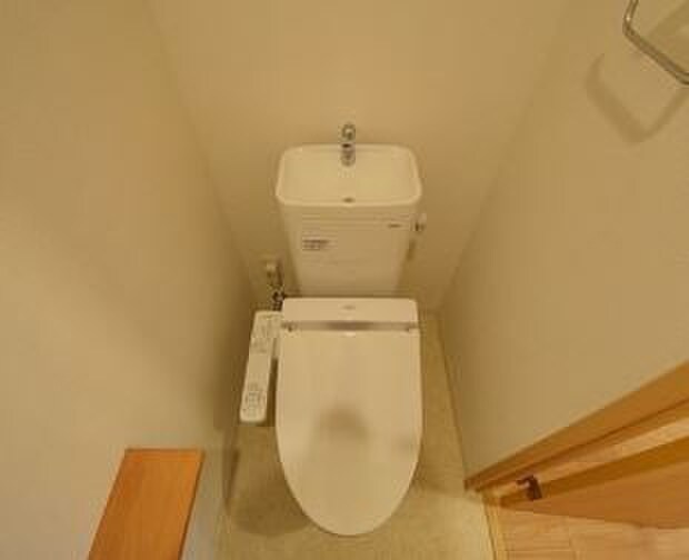 物件内観写真9　(トイレ)