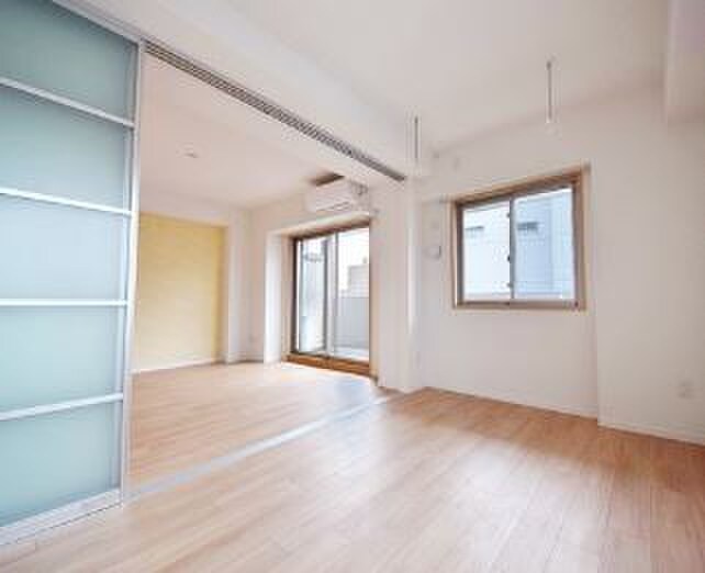 物件内観写真11　(居室)