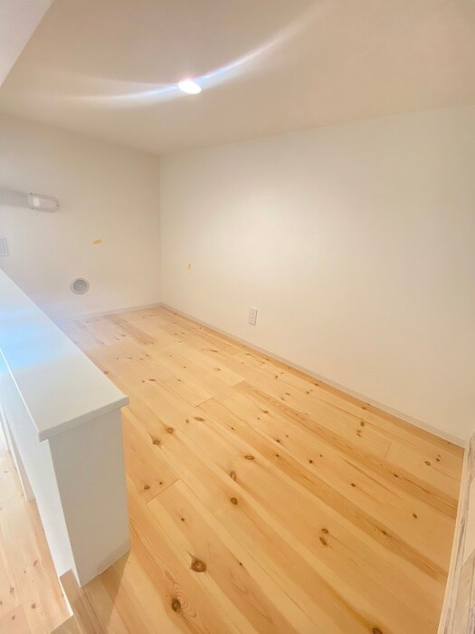 物件内観写真10　(内観写真)