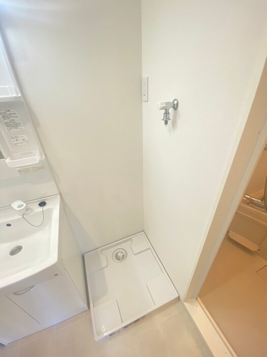 物件内観写真20　(洗濯機置場)