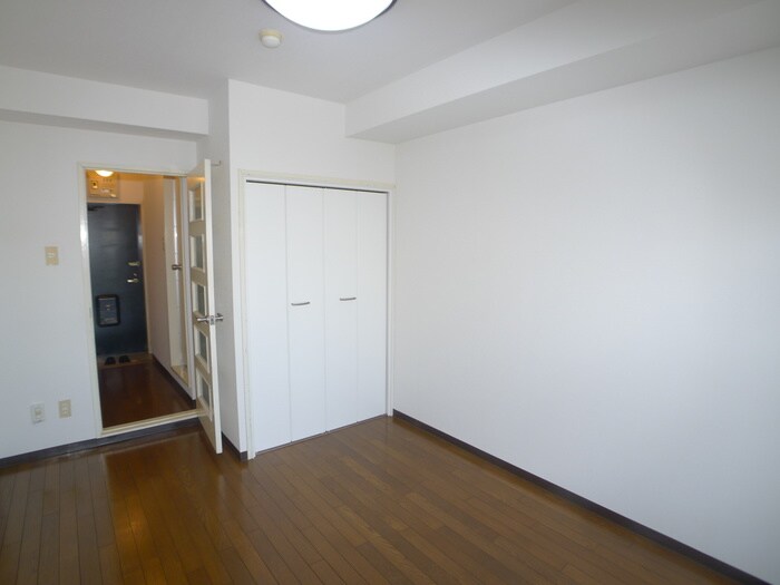 物件内観写真12　(居室)