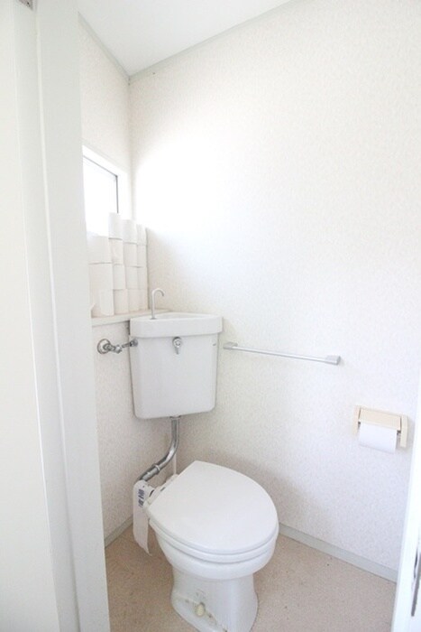 物件内観写真12　(トイレ)