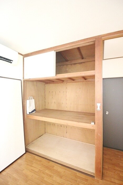 物件内観写真14　(収納)
