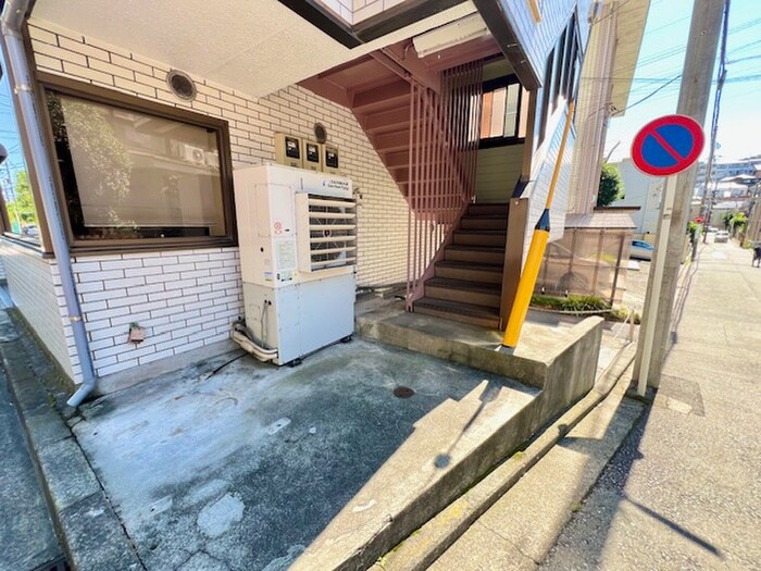 物件外観写真5　(外観写真)