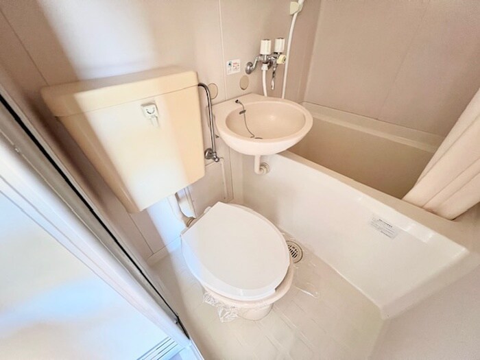 物件内観写真14　(トイレ)