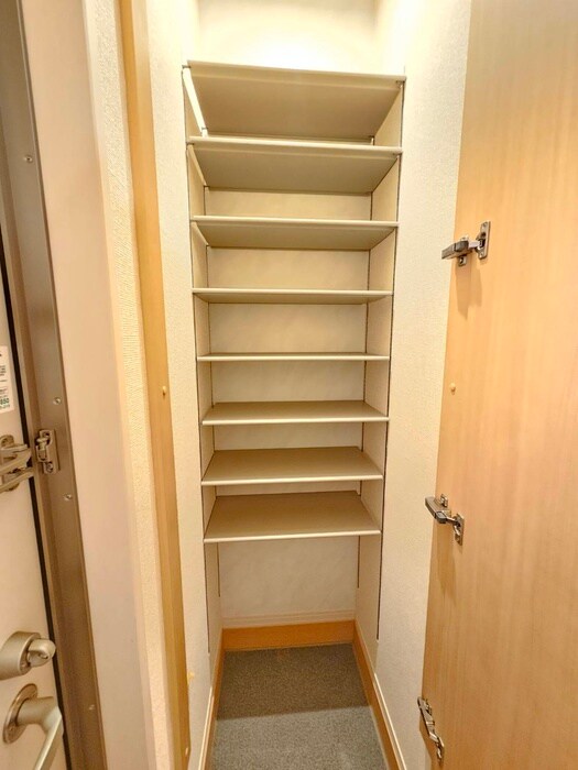 物件内観写真22　(靴箱)