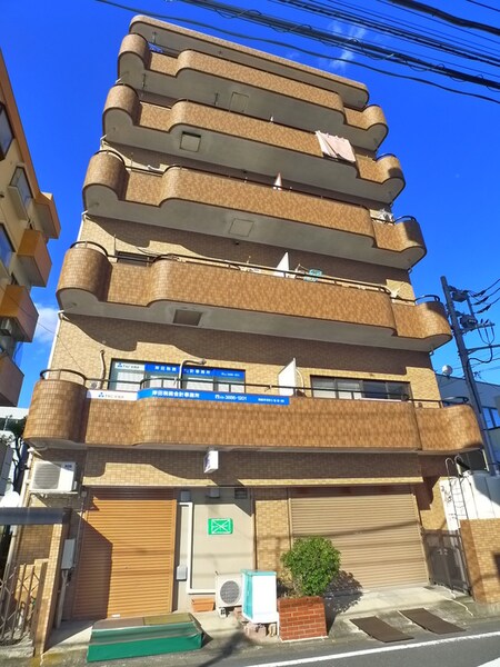 磯貝ビル外観写真