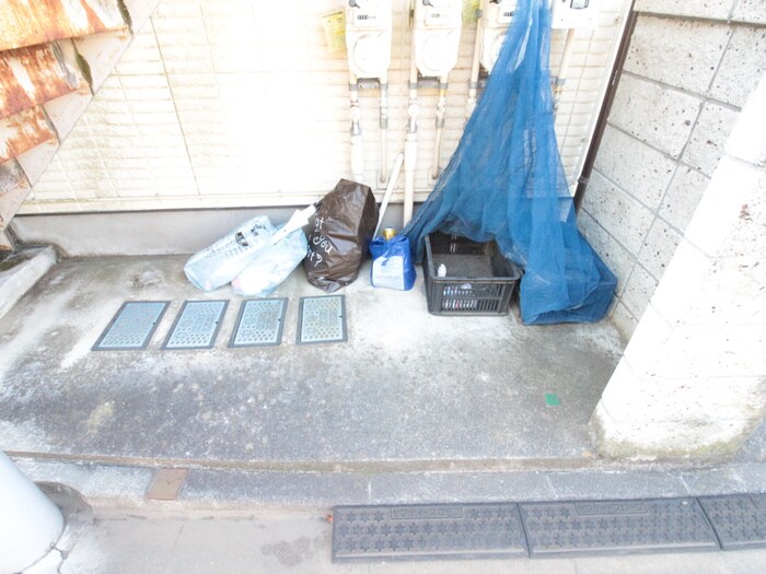 物件外観写真6　(建物設備)