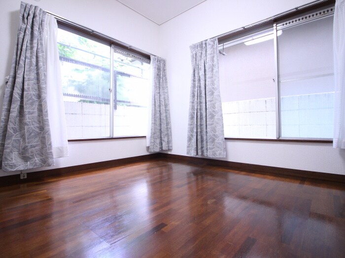 物件内観写真5　(居室)