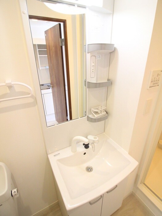 物件内観写真13　(洗面)