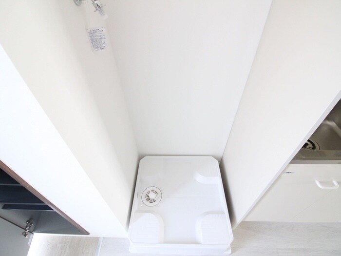 物件内観写真17　(洗濯機置場)