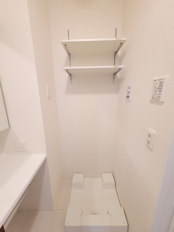 洗濯機置場
