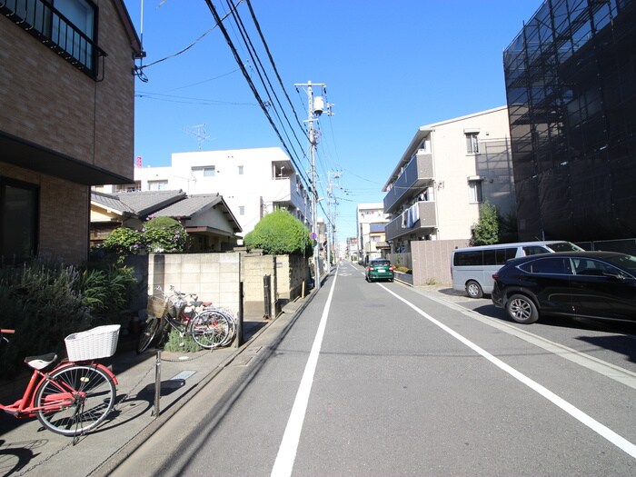 物件外観写真5　(周辺環境)