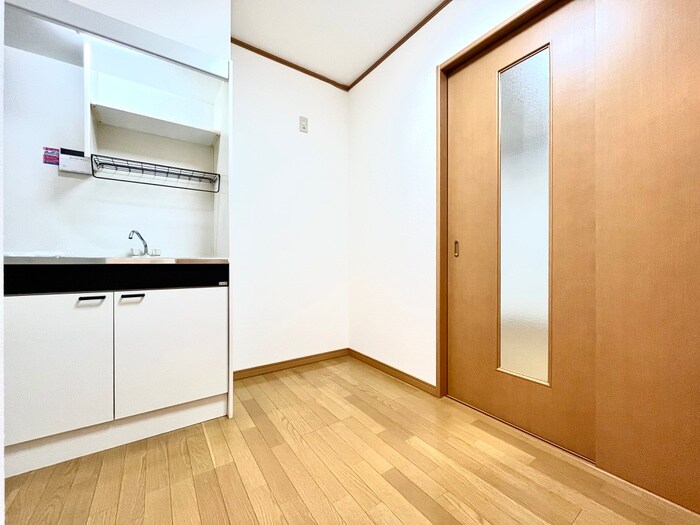 物件内観写真11　(居室)