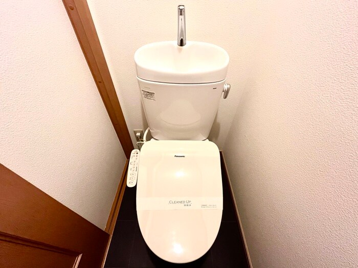 物件内観写真15　(トイレ)