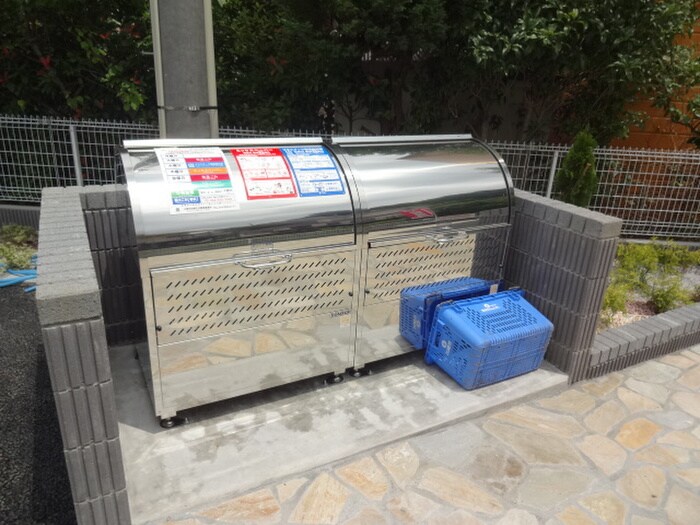 物件外観写真6　(建物設備)