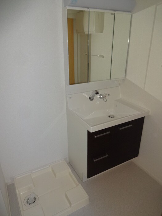 物件内観写真13　(洗面)