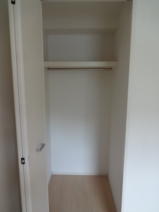 物件内観写真21　(収納)