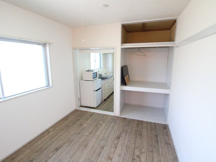 物件内観写真21　(居室)