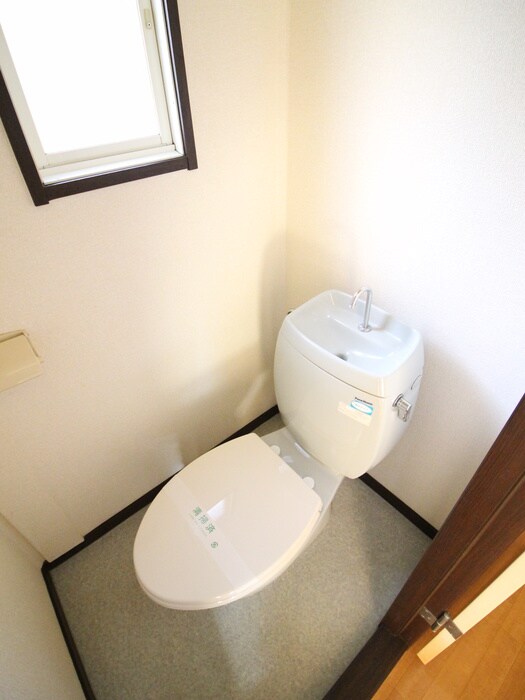 物件内観写真13　(トイレ)