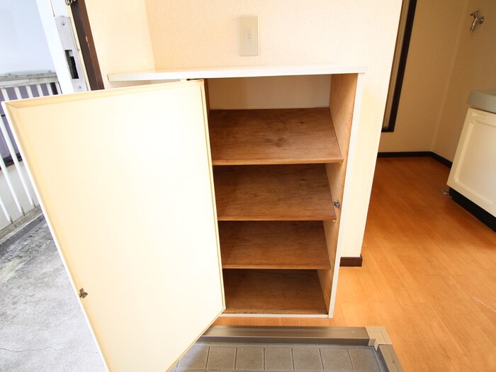 物件内観写真21　(靴箱)