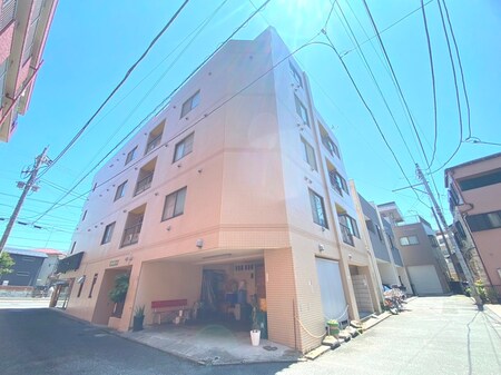 ロイヤルプラザ金沢文庫外観写真