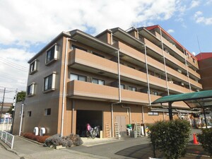 丸玉屋小勝ビル外観写真