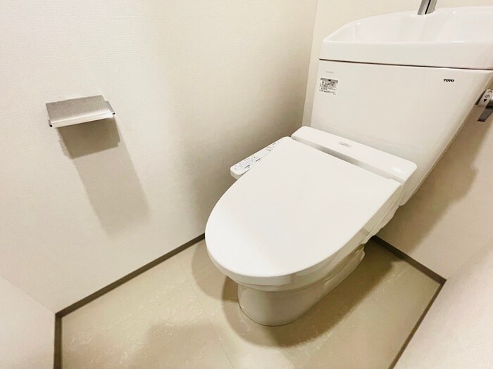 物件内観写真13　(トイレ)