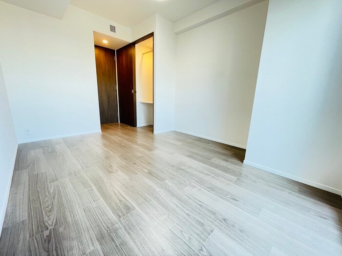 物件内観写真19　(居室)