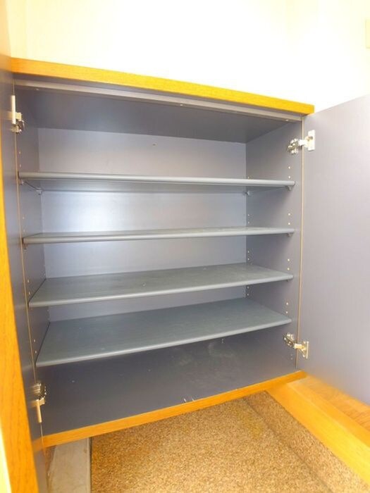 物件内観写真11　(靴箱)