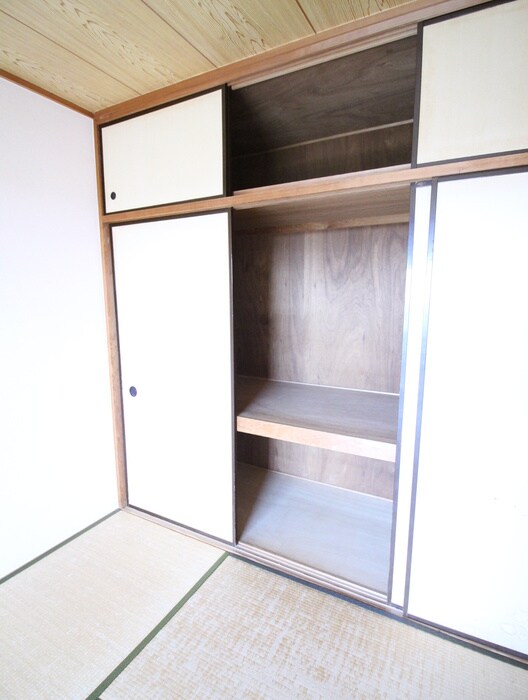 物件内観写真9　(収納)