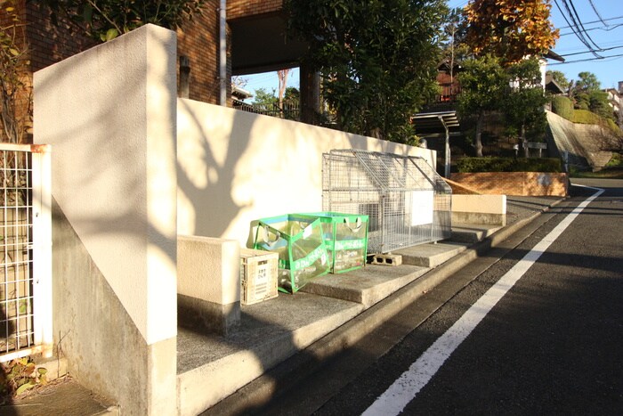 物件外観写真6　(建物設備)