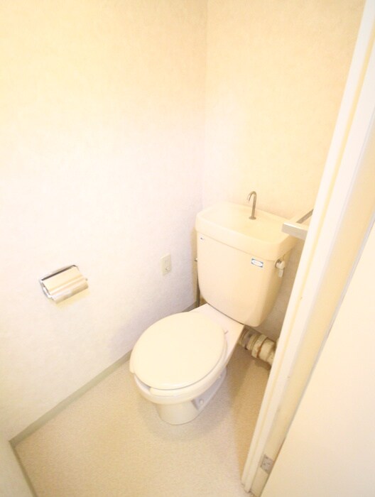 物件内観写真14　(トイレ)