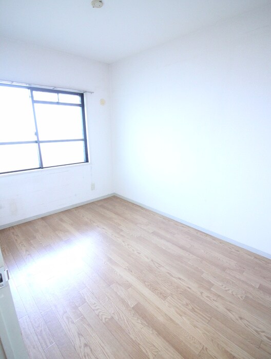 物件内観写真22　(居室)