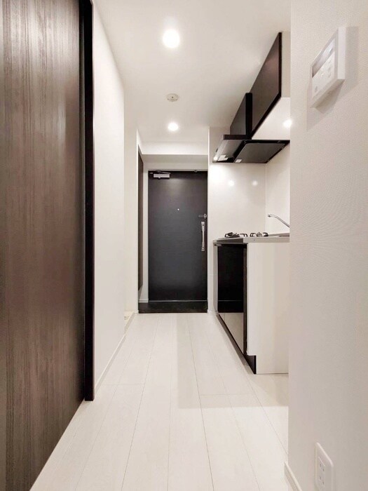 物件内観写真10　(廊下)