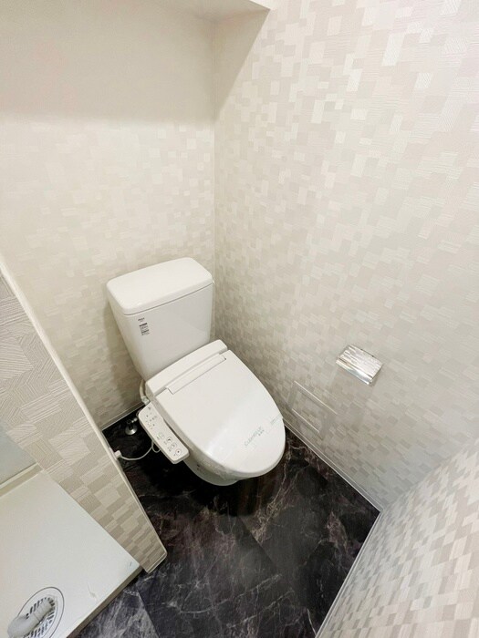 物件内観写真12　(トイレ)