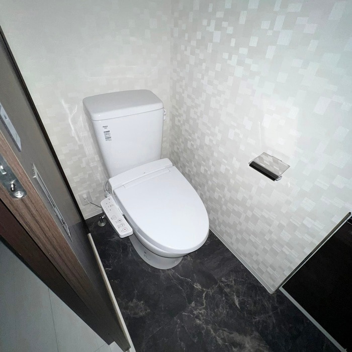 物件内観写真14　(トイレ)