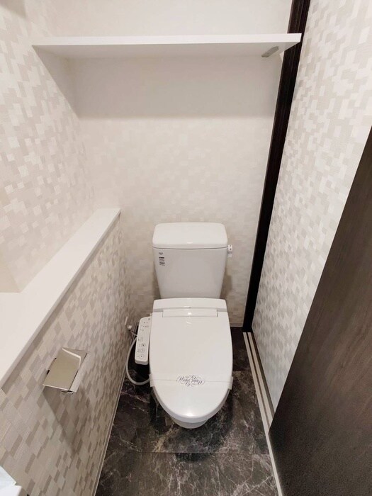 物件内観写真14　(トイレ)