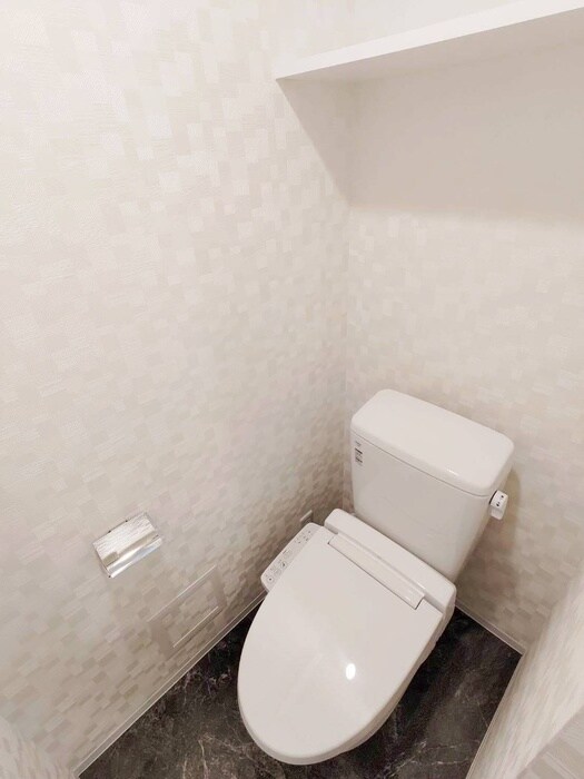 物件内観写真14　(トイレ)