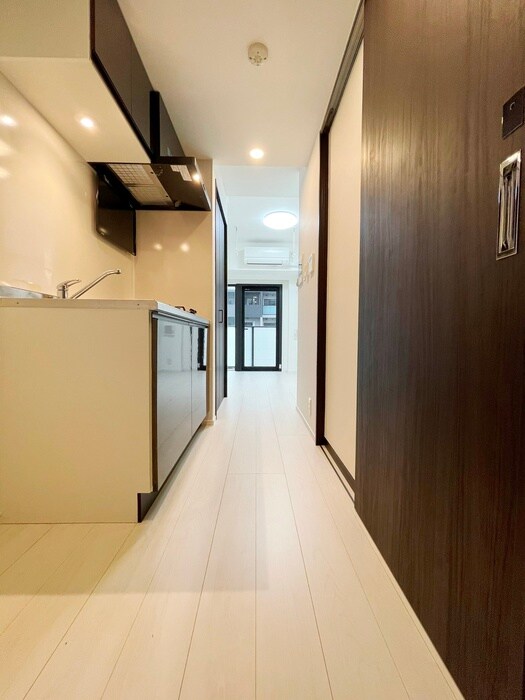 物件内観写真15　(廊下)