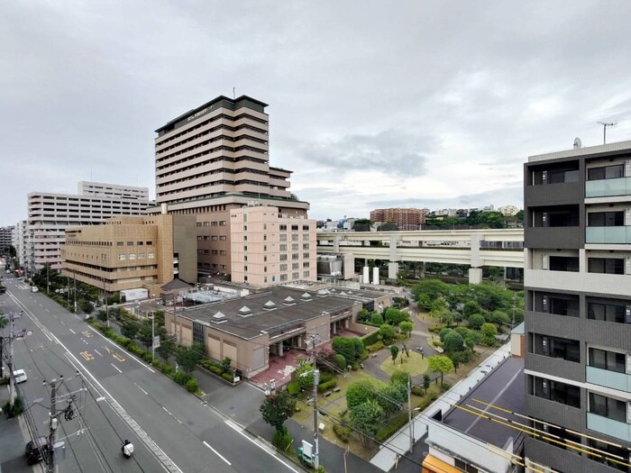 物件内観写真16　(室内からの展望)