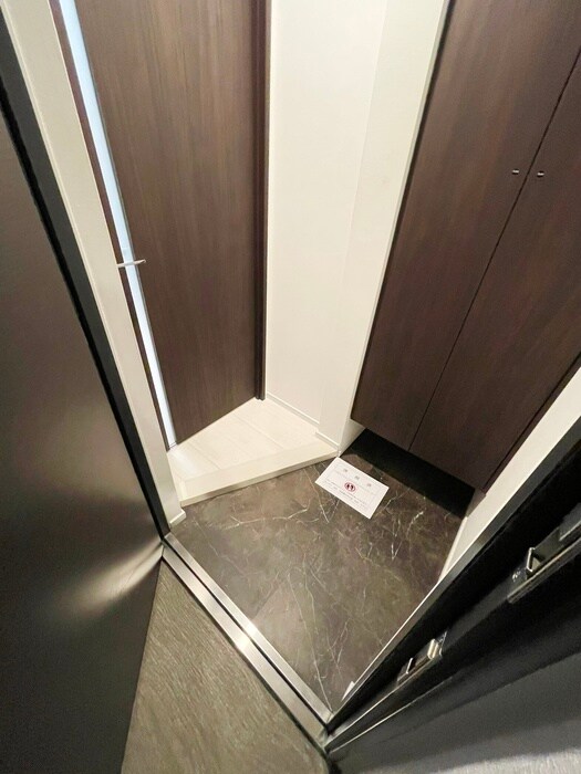 物件内観写真19　(玄関)