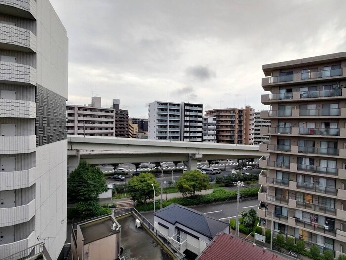 物件内観写真22　(室内からの展望)