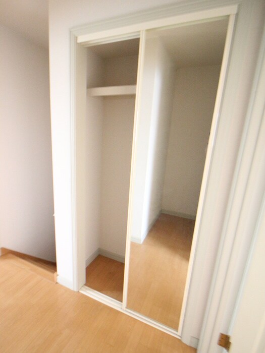 物件内観写真16　(収納)