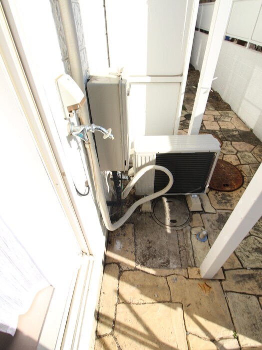 物件内観写真13　(洗濯機置場)