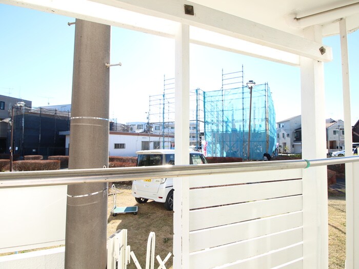 物件内観写真16　(室内からの展望)