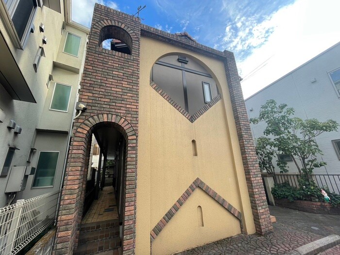 物件外観写真2　(外観写真)